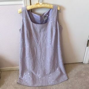 Maternity Dress embroidered flowers